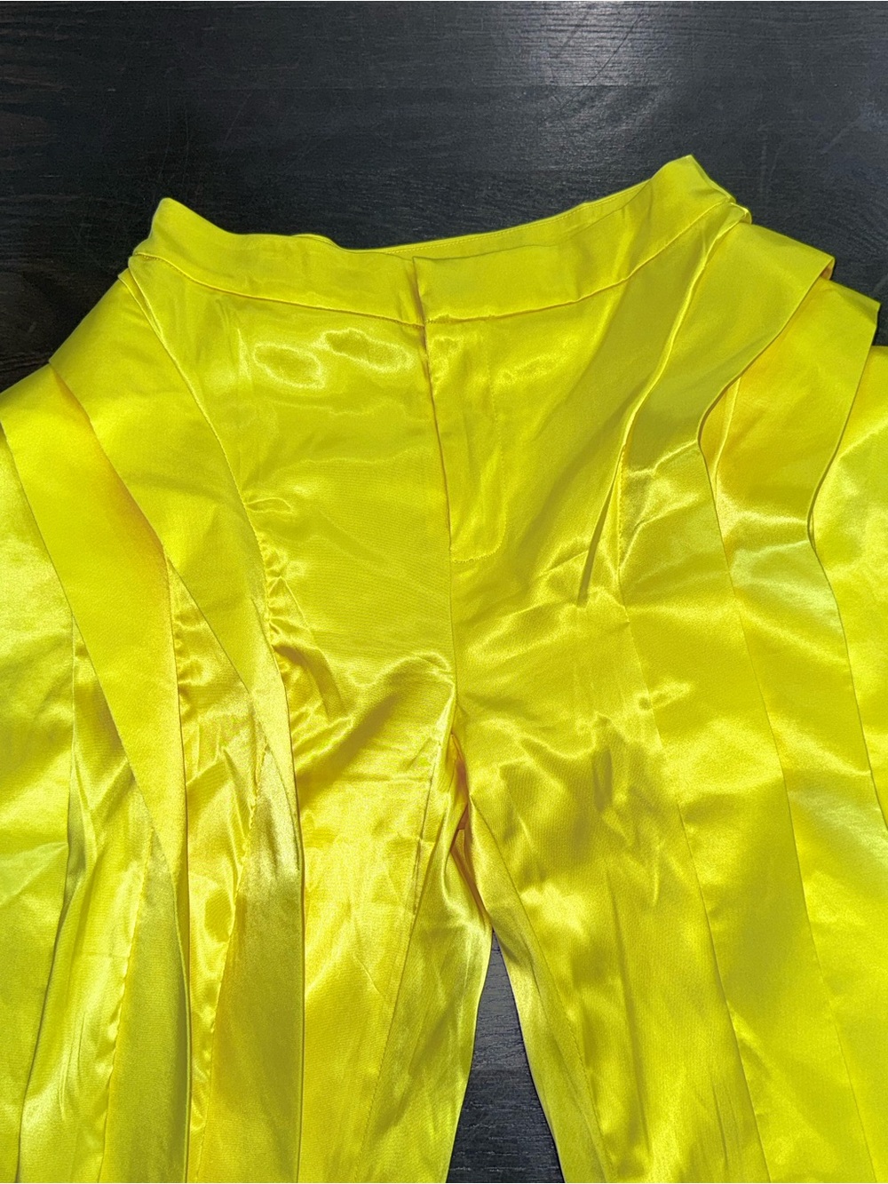 High-Waist Yellow Satin Wide-Leg Pants - Picture 6 of 8